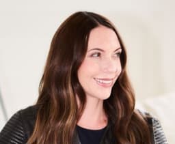 Portrait of Natalie Famula